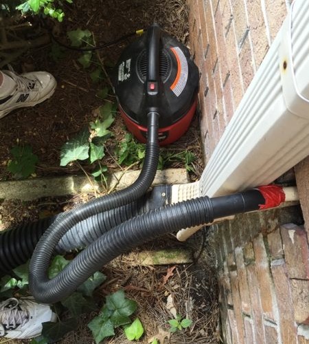 Cleaning an deals ac drain line